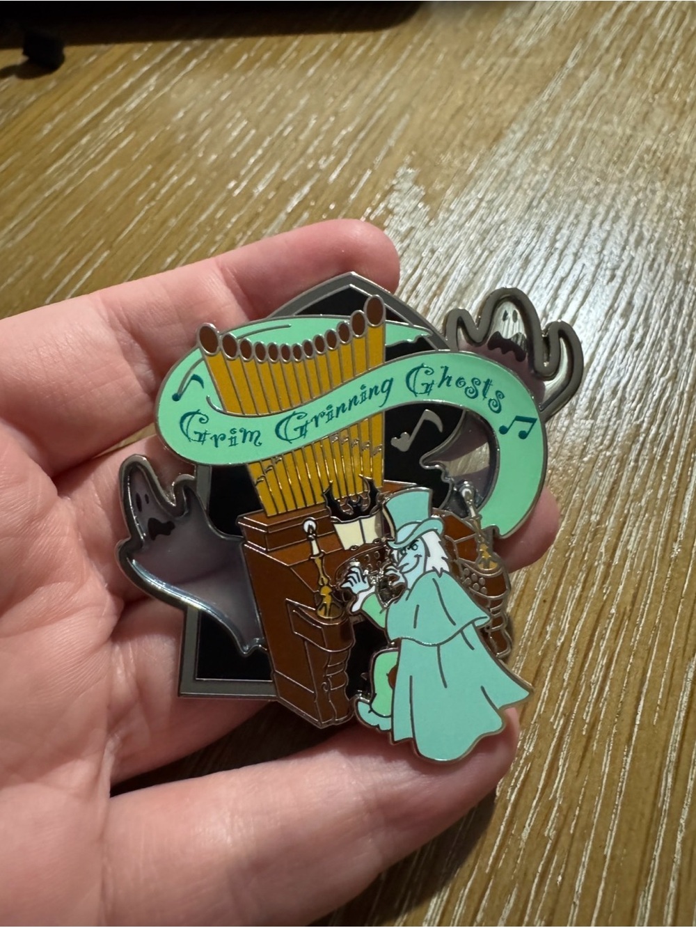 2026 Disney Artist Collection Haunted Mansion Organist Music Ghost LE 2500 Pin